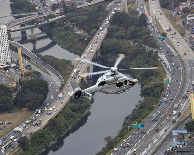 H160 São Paulo - Brazil H160 Flying over São Paulo