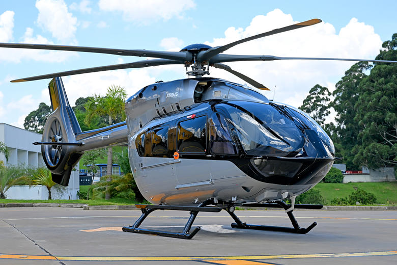 ACH145 em heliponto em São Paulo