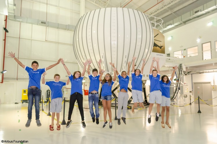 Airbus Foundation premia estudantes do primeiro Flying Challenge brasileiro